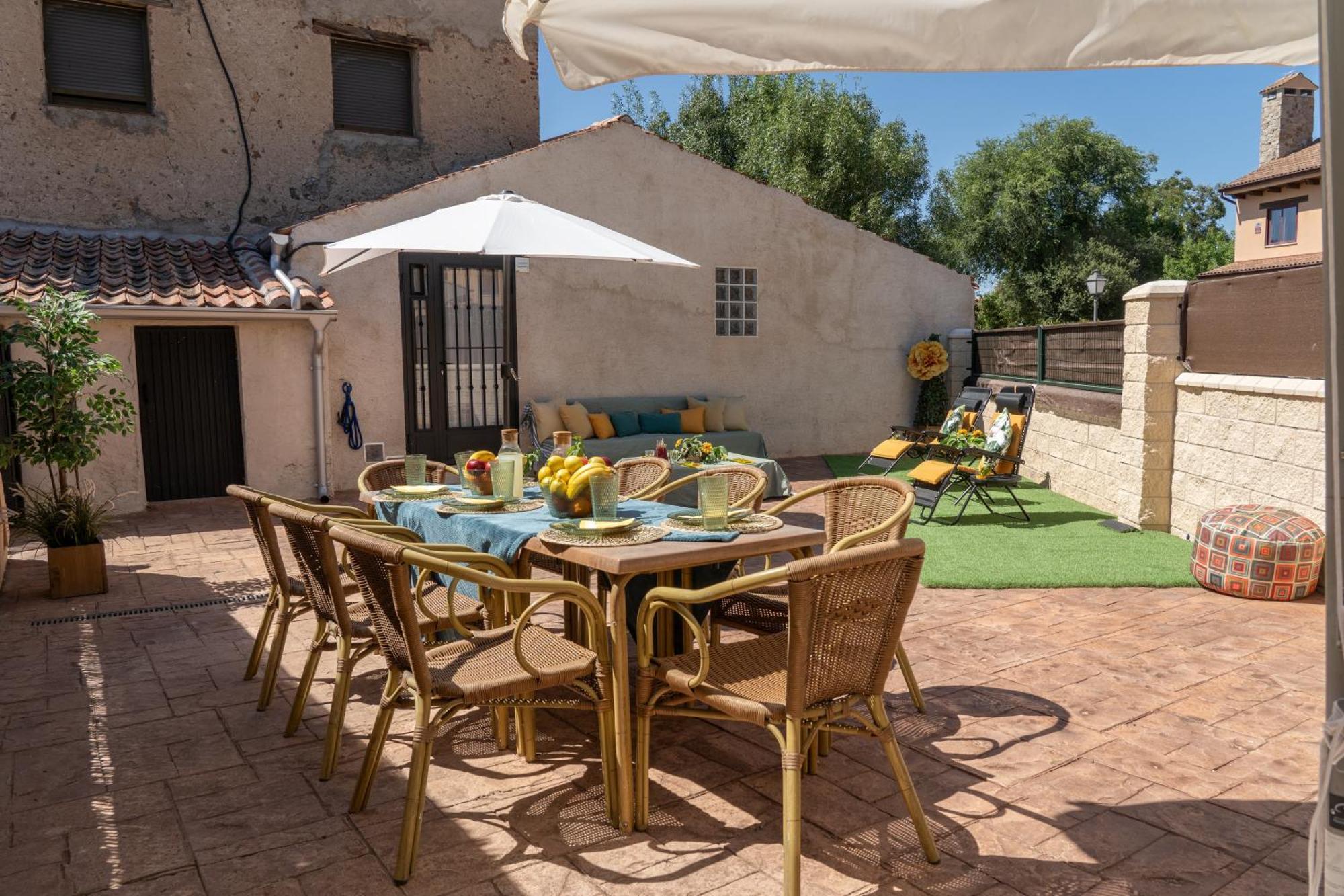 La Casa De La Abuela Mari Villa Trescasas Exteriör bild