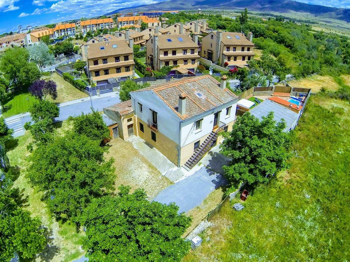 La Casa De La Abuela Mari Villa Trescasas Exteriör bild