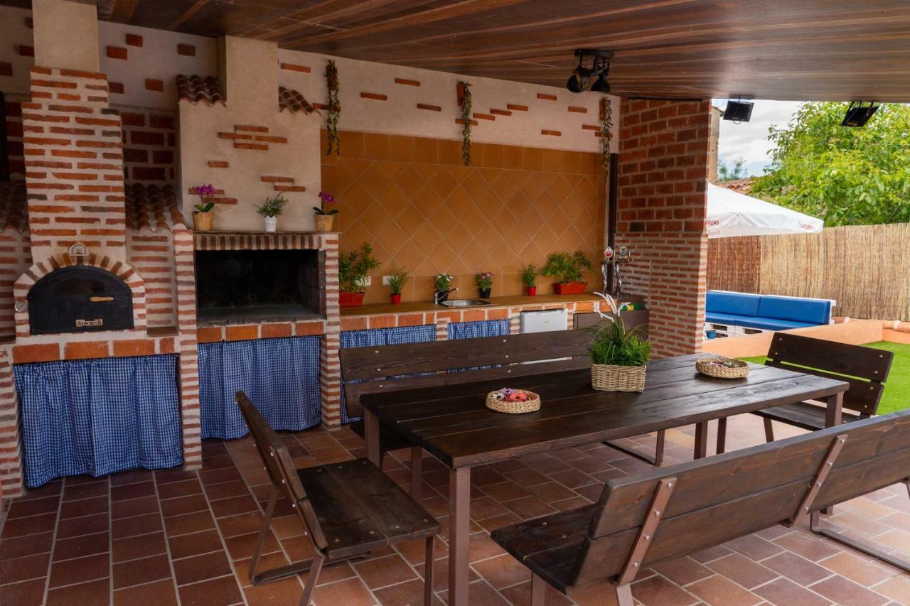 La Casa De La Abuela Mari Villa Trescasas Exteriör bild
